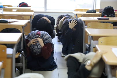 YKS Hazırlık Merkezi’nde deprem ve tahliye tatbikatı yapıldı