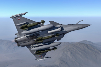 Ukrayna, 100 kadar Fransız yapımı Rafale savaş uçağı alacak