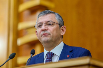 CHP Genel Başkanı Özel: Hukuka uyun siyasette yarışalım