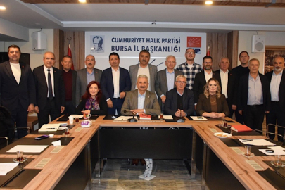CHP Bursa İl Başkanı Yeşiltaş, ilçe başkanlarıyla bir araya geldi