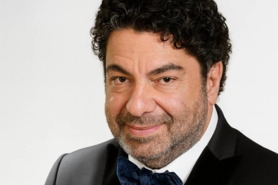 Hakan Taşıyan, Uzun Süren Tedavi Sonrası Sahnelere Hızlı Bir Dönüş Yapıyor