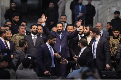 Şara: Suriye için yeni bir tarihin başlangıcını ilan ediyoruz