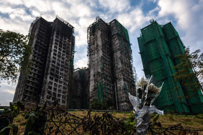Hong Kong’da yangın mağdurlarına destek sürüyor