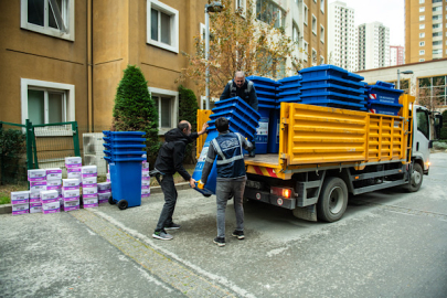 Esenyurt’ta sitelere yönelik geri dönüşüm seferberliği devam ediyor