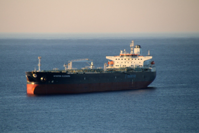 Rusya’dan Küba’ya 100 bin ton petrol yardımı