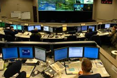 NORAD, Grönland'daki ABD üssüne uçak gönderiyor