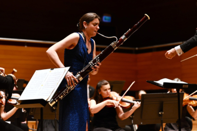 Fransız fagot sanatçısı Sophie Dervaux, İzmir'de sahne aldı