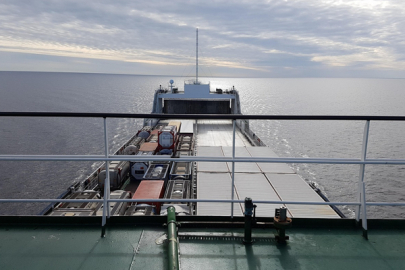 İstanbul Boğazı'nda arızalanan gemi Büyükdere Demir Sahası’na demirletildi