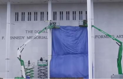 Trump, tadilat için Trump-Kennedy Merkezi'ni kapatıyor