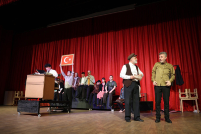 Giresun Belediyesi Şehir Tiyatrosu Amasya’da sahne aldı