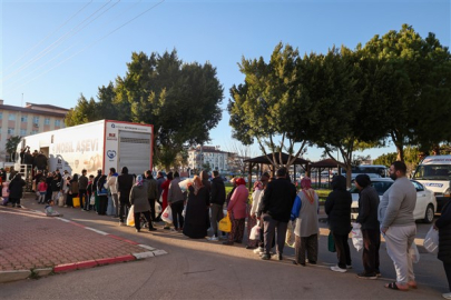 Antalya'da Ramazan boyunca mahallelere sıcak yemek desteği
