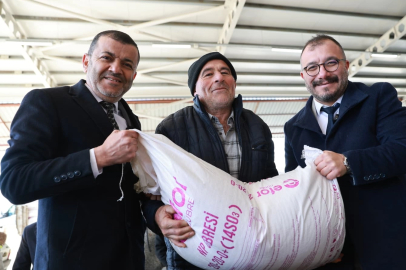 Başkan Çavuşoğlu: Betona değil, üretene yatırım yapıyoruz