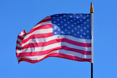 Senatör Cotton: İran, bölgedeki üslerimizi hedef almaya devam edecek