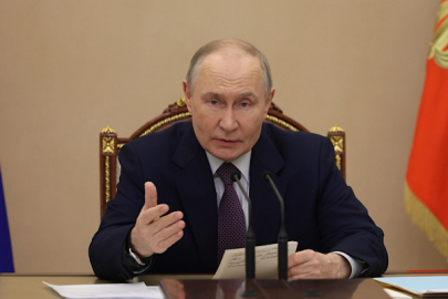 Putin: Sadece petrol değil, sanayi malları üretimi de zarar görüyor