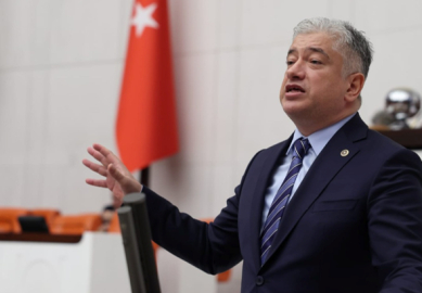 Kısacık: Ülkenin çözüm bekleyen birçok sorunu ve temel problemi var