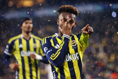 Fenerbahçe, Kadıköy’de Farklı Kazandı: 4-1