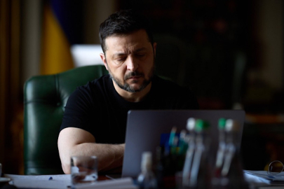 Zelenski: Paskalya tatili boyunca ateşkes önerdik ve buna göre hareket edeceğiz