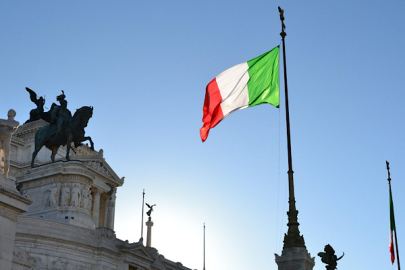 İtalya Savunma Bakanı Crosetto: Kanun önünde eşitiz ve eşit olmalıyız