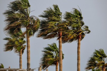 MGM: Güneybatıda kuvvetli rüzgar ve fırtına bekleniyor