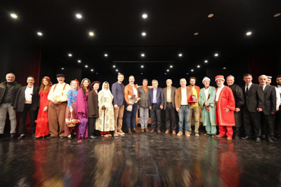 GBŞT, Akçaabat’ta "Kavuklu Yapay Zekaya Karşı" ile sahne aldı