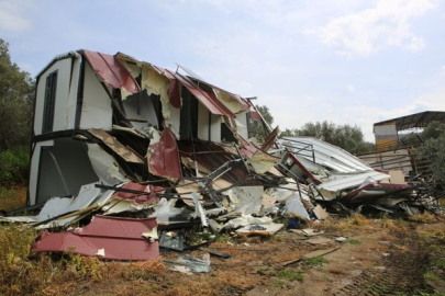 Gölyazı’da izinsiz yapılar kontrollü şekilde yıkıldı
