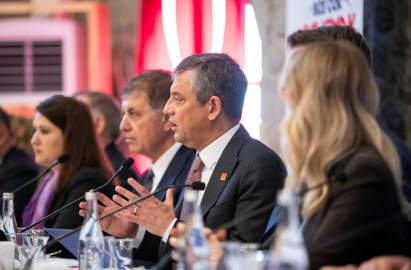 İzmir’de Romanlarla iş birliği buluşması gerçekleştirildi