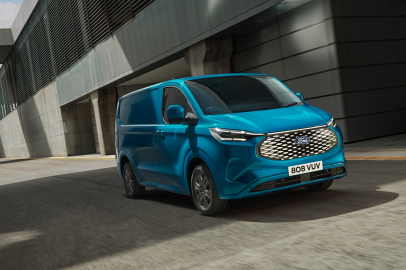 Yeni Ford Tourneo, Her Yolculuğu Merak Uyandıran Bir Deneyime Dönüştürüyor