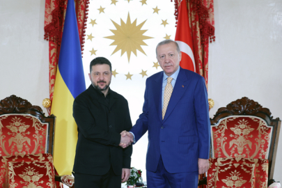 Cumhurbaşkanı Erdoğan, Ukrayna Devlet Başkanı Zelenski ile bir araya geldi