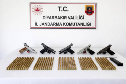 Diyarbakır'da silah kaçakçılığı operasyonu