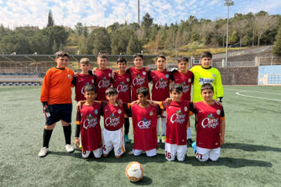 Derince’de 23 Nisan Futbol Turnuvası başladı