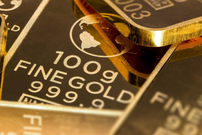 Küresel piyasalarda altın 4.700 dolar seviyesinde işlem görüyor