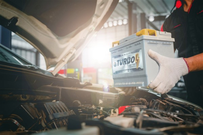 Yeni nesil araçlarda akü kontrolleri, sürüş güvenliğini belirliyor