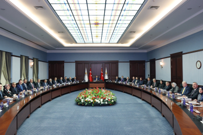 AK Parti MYK, Erdoğan başkanlığında toplandı