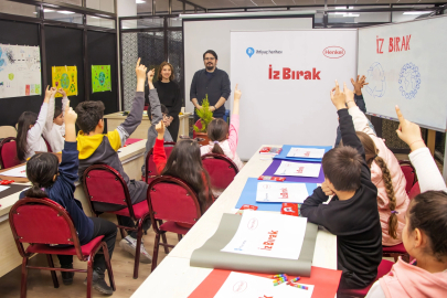 'İz Bırak' Projesiyle Çocuklara Sürdürülebilir Gelecek