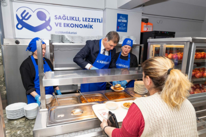 İzmir'de 6'ncı kent lokantası hizmete açıldı