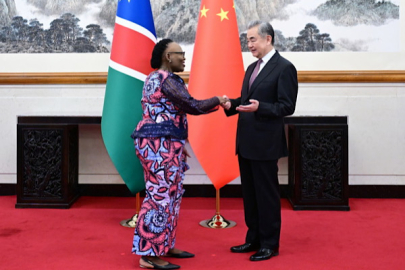 Wang Yi, Namibyalı mevkidaşıyla görüştü