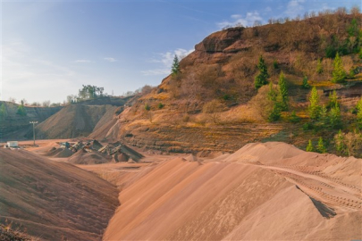 Gümüştaş Madencilik'in maden sahalarının UMREK kaynak raporu