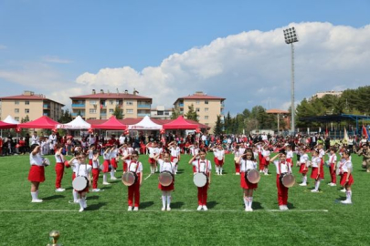 Siirt’te 23 Nisan Ulusal Egemenlik ve Çocuk Bayramı coşkuyla kutlandı