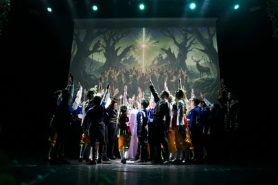 Ormanın Muhafızları gösterisi Muratpaşa’da sahnelendi