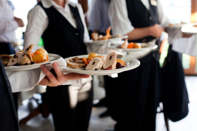 Küresel Yemek Hizmetleri Pazarı 2,98 Trilyon Euroya Ulaşıyor