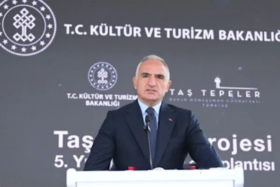 Bakan Ersoy, Doğukan Manço ile görüştü